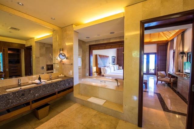 Shanti Maurice Resort 9 villas (7)