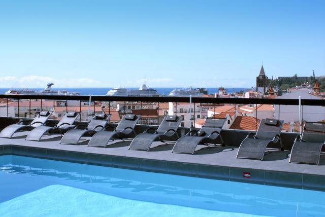 HotelCarmoPool