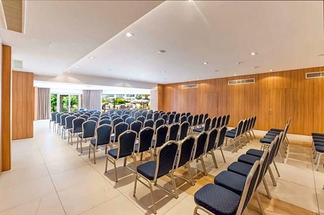Doubletree by Hilton Malta 1 (7b).jpeg
