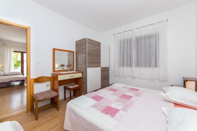 Dalmacie_Gradac_Neda_05