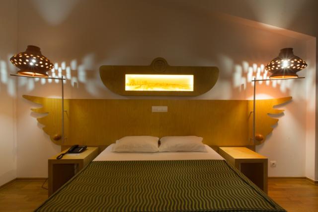 plus-room1.jpeg