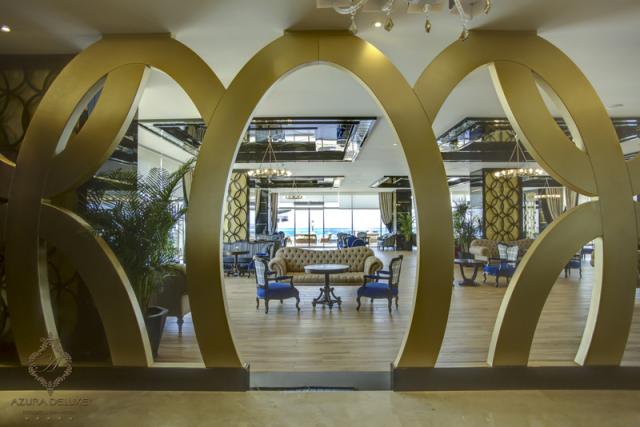 LOBBY PIANO BAR