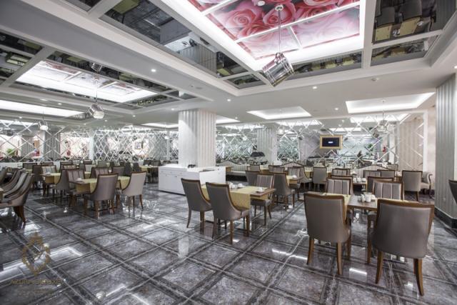 RESTAURANT MIRROR SIDE