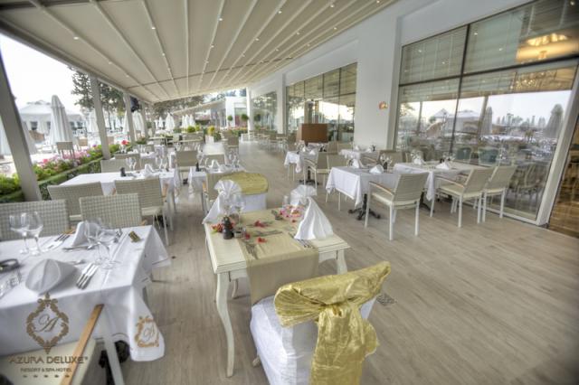 RESTAURANT TERRACE 