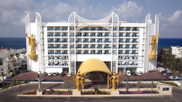 VIEW FROM FRONT SIDE2