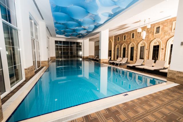 Indoor Pool(3)