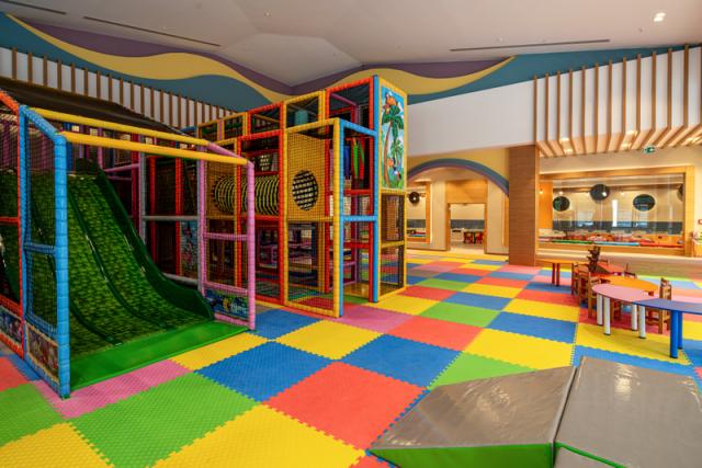 INDOOR PLAYGROUND