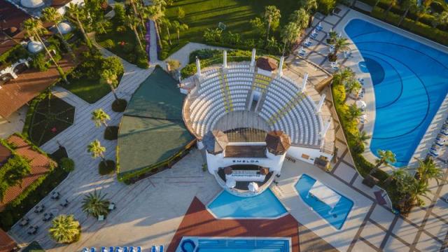 AMPHITHEATRE.JPG