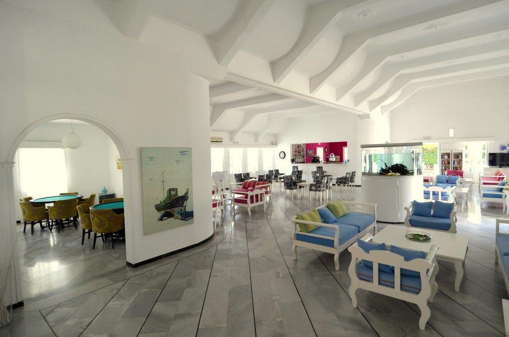 Narges_hotel10.JPG