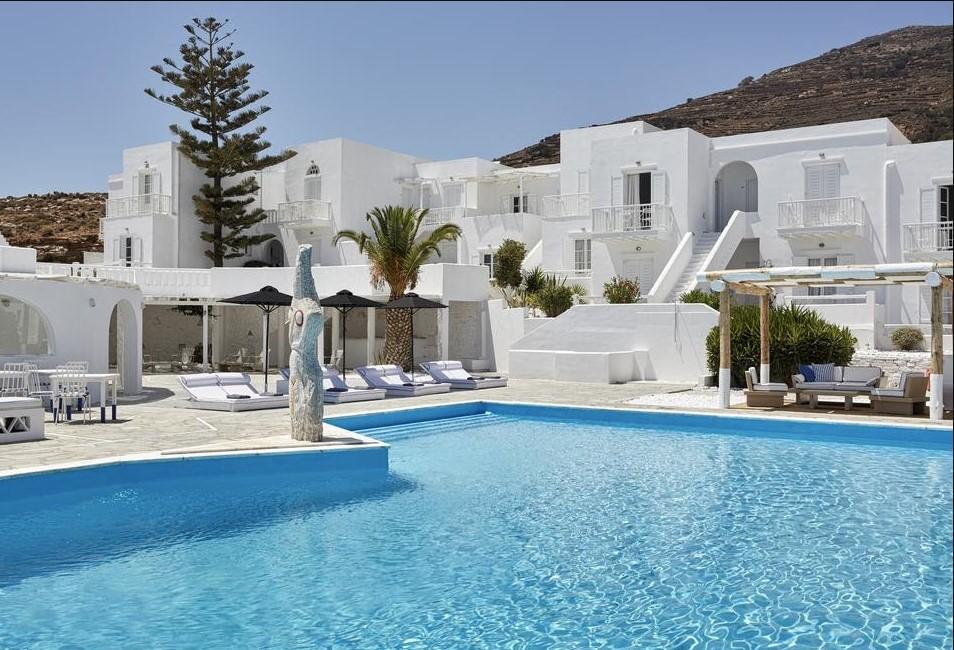 Mr_Mrs_White_Paros22