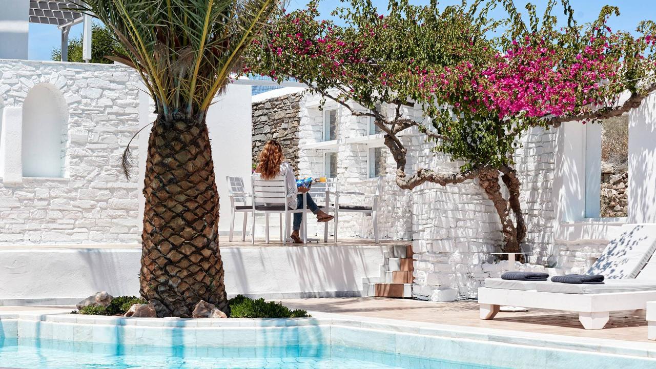 Mr_Mrs_White_Paros07