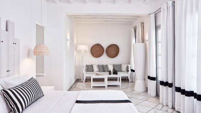 Mr_Mrs_White_Paros09