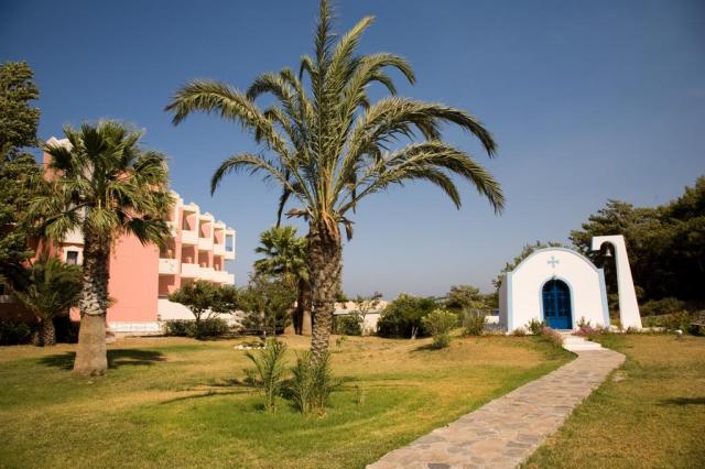 Kresten-Palace-garden