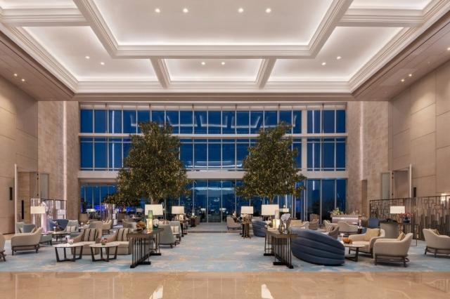 Address Beach Resort Jumeirah 2 (1)
