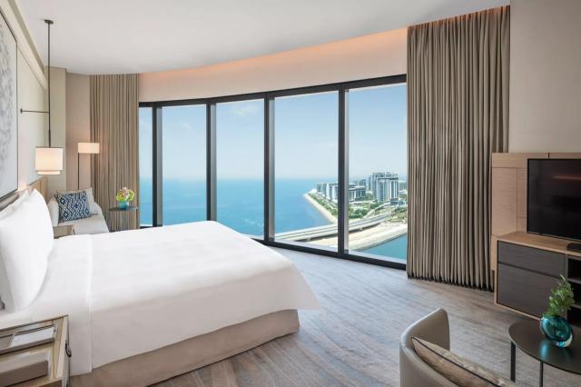 Address Beach Resort Jumeirah 8 suite (2)