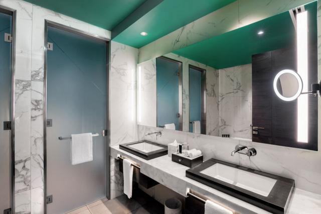 Hyatt Centric Jumeirah Dubai 12 suite (6)