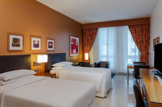 Four Points by Sheraton Bur Dubai 5 rooms (3)