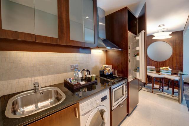 Rose Rayhaan by Rotana r2-rooms and studios (13)