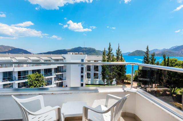 standart-room-sea-view-11