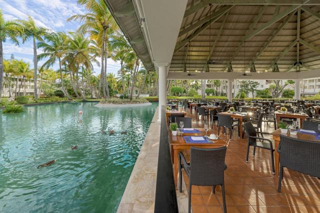 CATALONIA BAVARO BEACH (26)