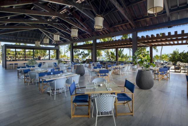 GOLDFISH BEACH CLUB (4)