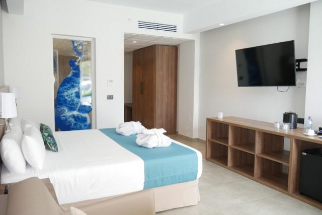 Junior Suites  Swin Out(10)