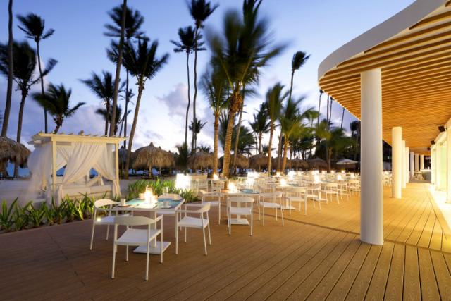 BEACH CLUB