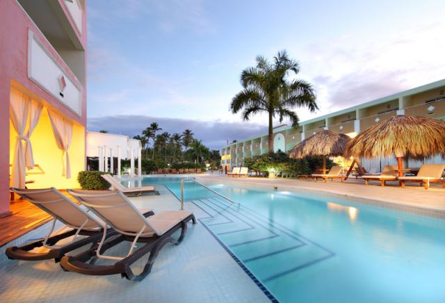 pool (9)