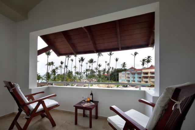 Acc-RoyalJuniorSuite (4)