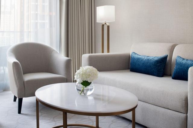 JW Marriott Hotel Marina 8 suites (2)