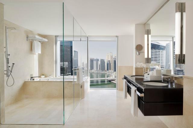 JW Marriott Hotel Marina 8 suites (3)