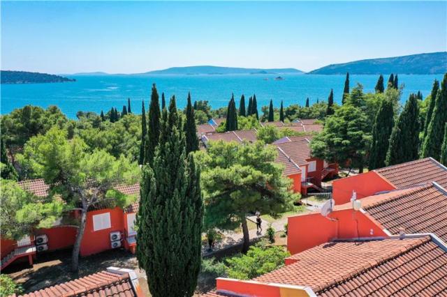 Dalmacie_Trogir_Medena_16