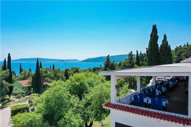 Dalmacie_Trogir_Medena_04