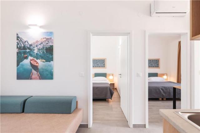 Dalmacie_Trogir_Medena_10
