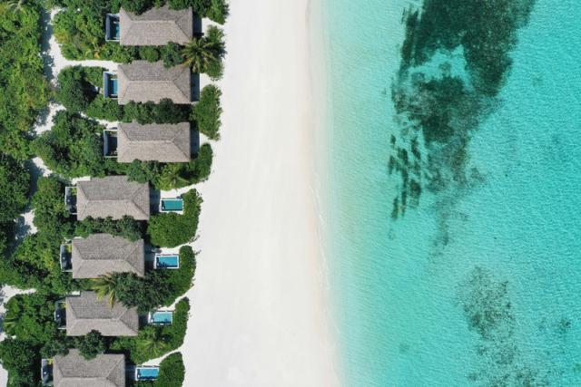 Aerial_Beach Pool Villa (1)