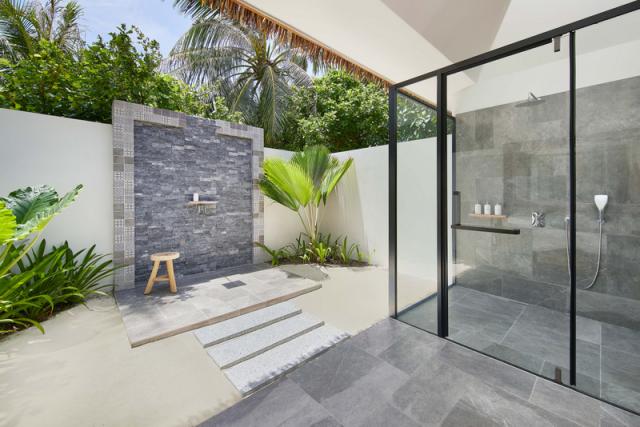 Beach Villa with Pool (3)