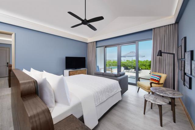 Two_Bedroom_Beach Villa Pool