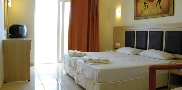 Recko-Rhodos-Fantasia-pokoj-10-09