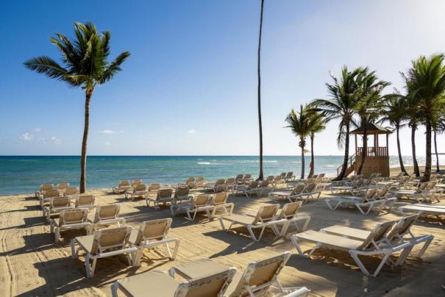 Jewel-Punta-Cana-Beach-02