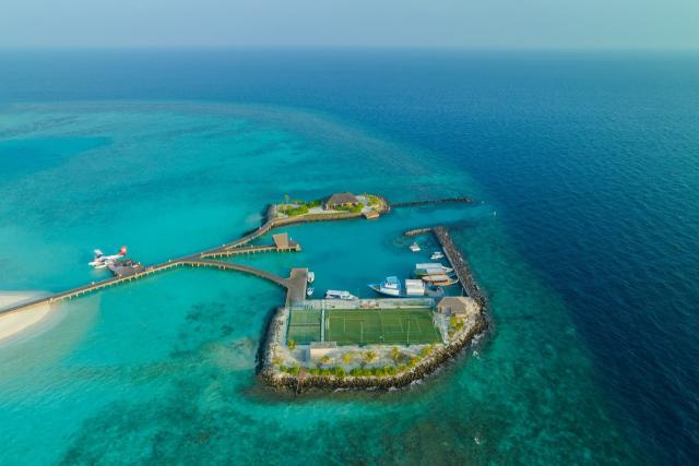 Emerald Faarufushi Resort 2 (5)