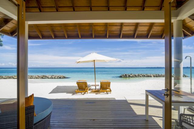 Emerald Faarufushi Resort 9 BV (6)
