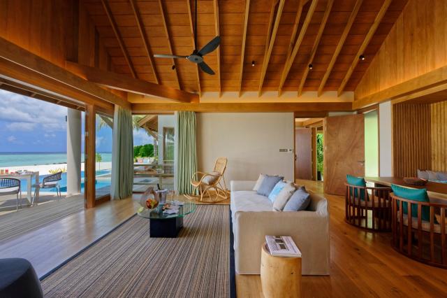 Emerald Faarufushi Resort 11 presid (3)