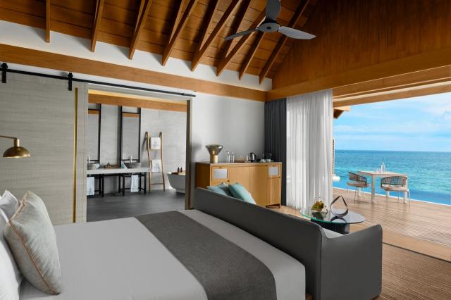 Emerald Faarufushi Resort 12 WVillas (4)