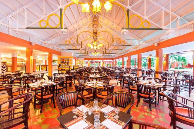 royal-panama-restaurant1