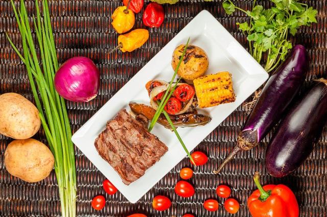 royal-panama-food1