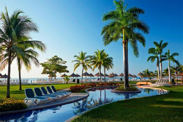 royal-panama-pool5