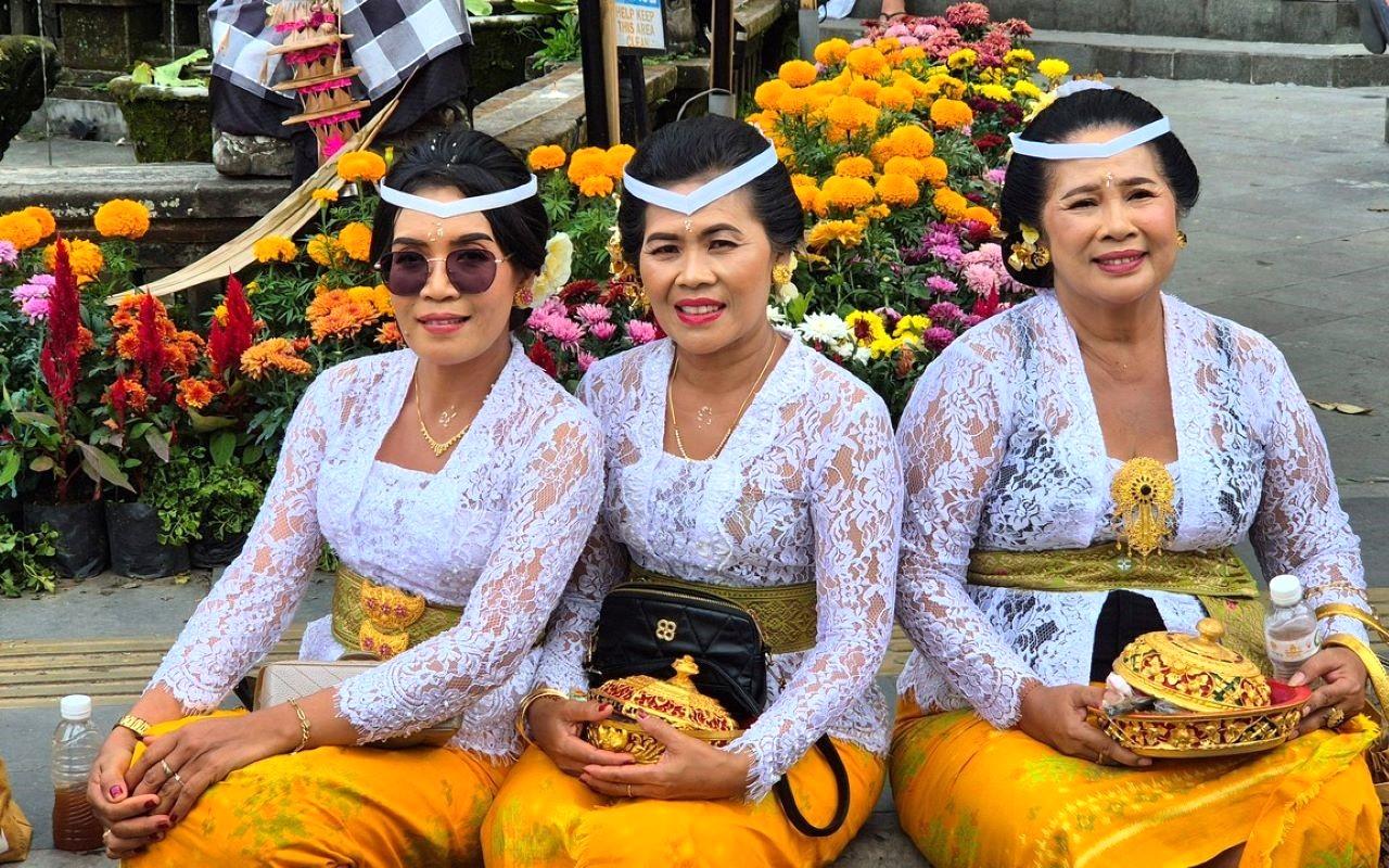 Bali a Sulawesi