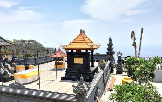 Bali 8