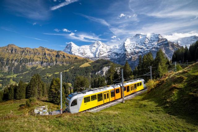 Bergbahn-Lauterbrunnen-Muerren.JPG