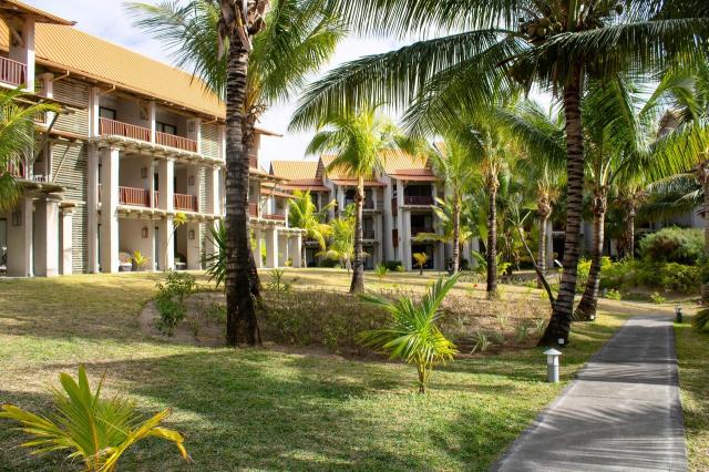 Crystals Beach Resort Belle Mare 3 (3)